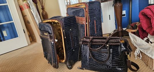 Luggage Set