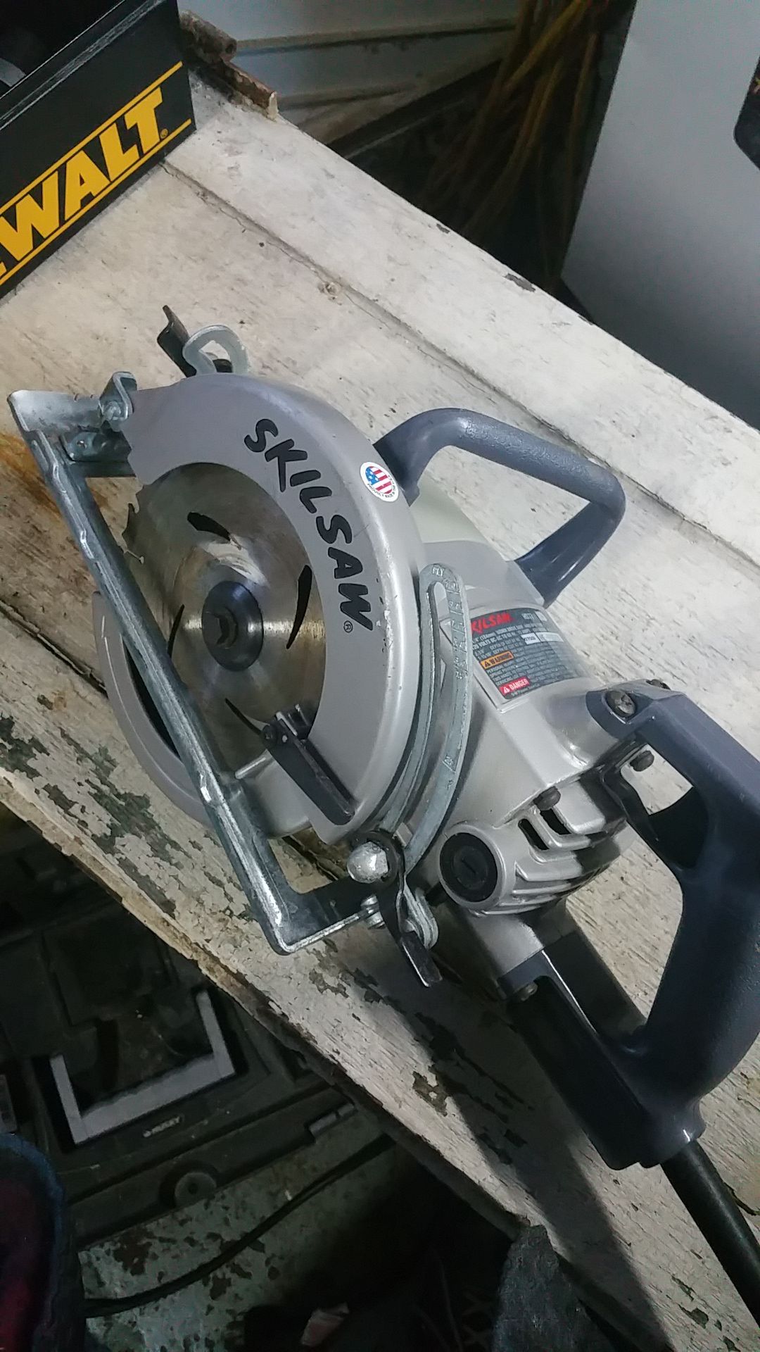 Skilsaw worm drive
