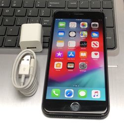 iPhone 8 Plus 64GB Factory Unlocked-Black