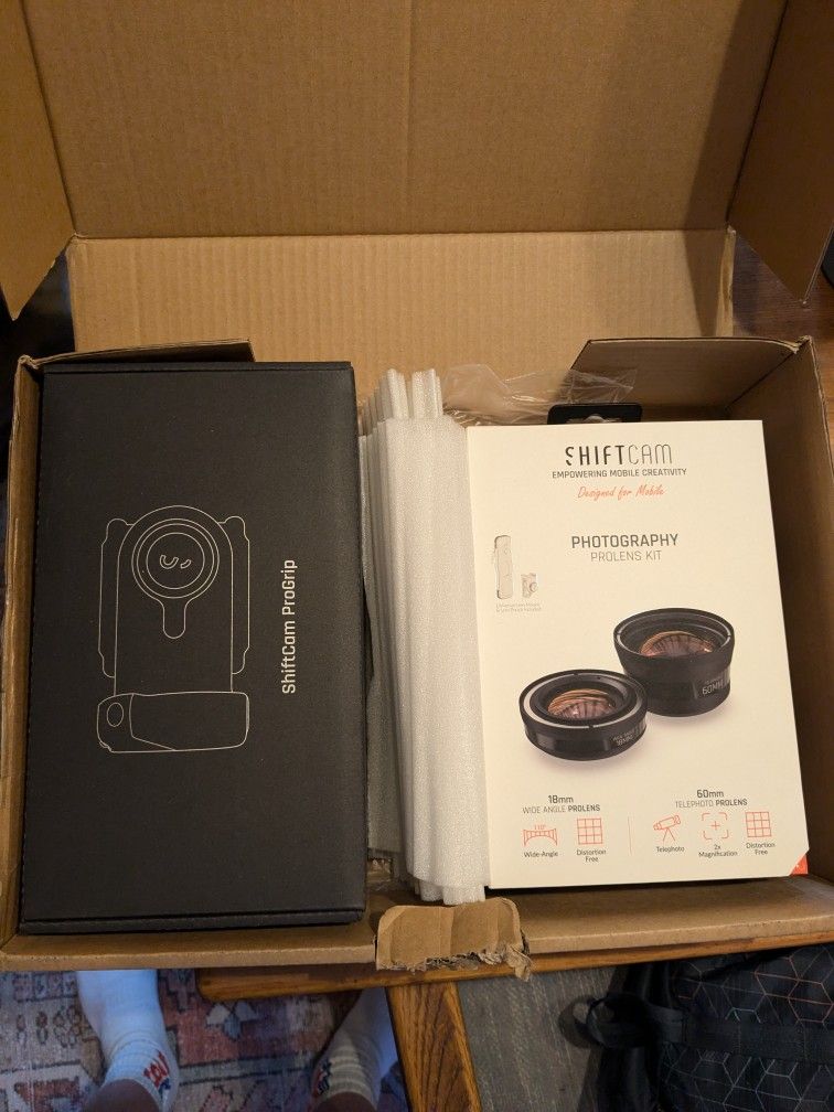 Shiftcam ProGrip & Lenses - Photography Kit