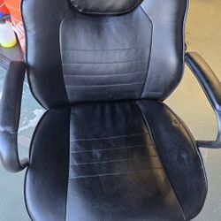 Office/desk Chair 