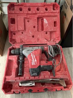 Milwaukee Heavy Duty Demolition Hammer / Rotary Hammer