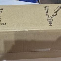Heavy Duty Dual Monitor Mount