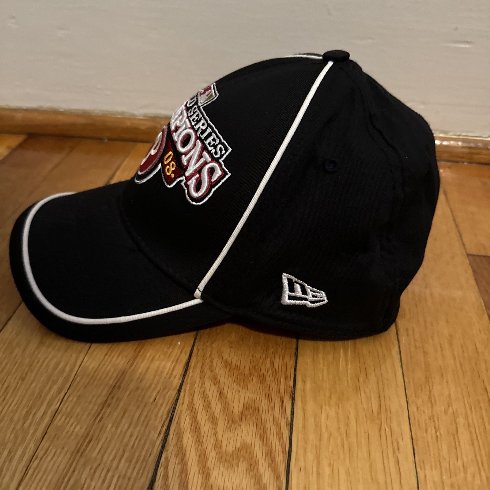 NWT Vintage New Era Philadelphia Phillies Hat Diamond Collection 7 1/2 USA  for Sale in Lambsburg, VA - OfferUp