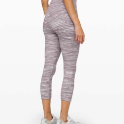 Lululemon Align Crop *21" size 6