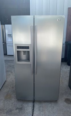 LG Side By Side Counter Depth Refrigerator Fridge Side by Side With high Efficiency
