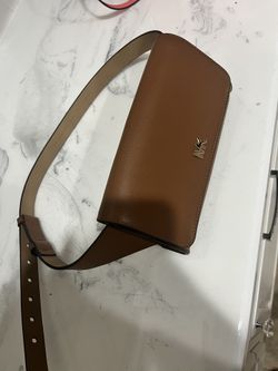 Michael Kors Waist Purse 60$