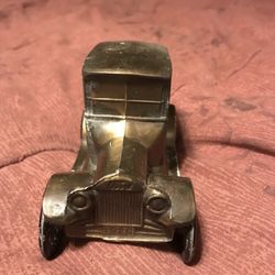Vintage Banthrico 1926 Ford Metal Car Coin Bank 