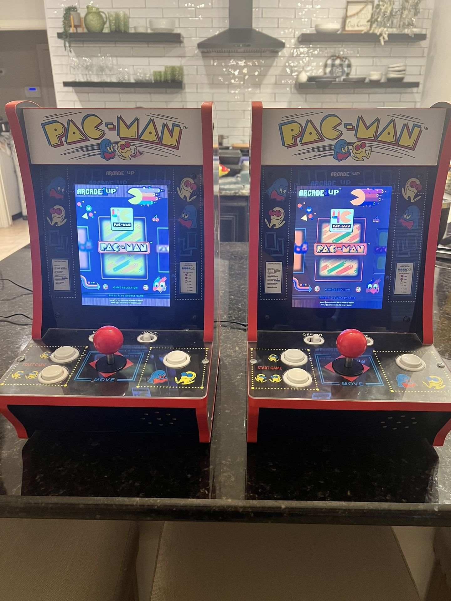Arcade 1Up Pacman Countercade, Tabletop Design