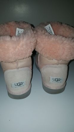 Light pink UGG'S boots