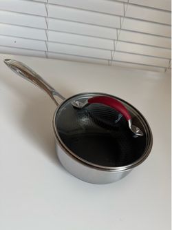 HEXCLAD saucepan with lid