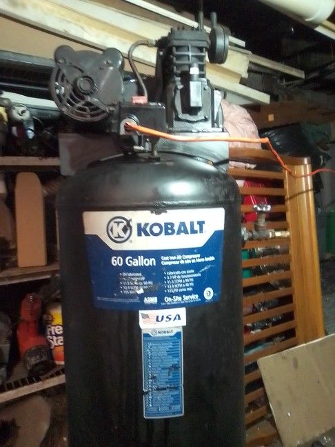 Kolbolt Compresser 240v