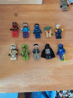 Lot of 10 Lego Minifigures