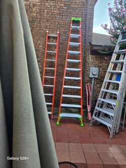 Louisville 12ft Fiberglass A frame Step Ladder good conditión