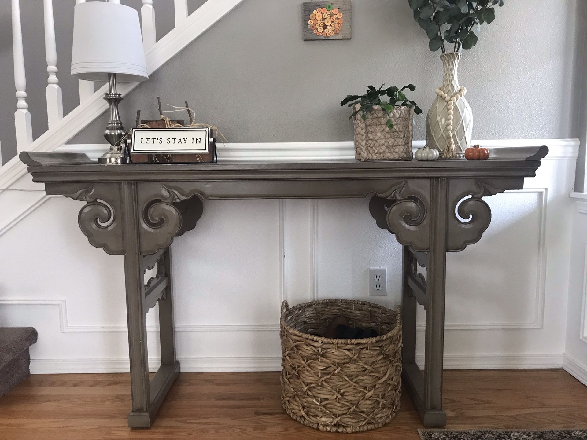 Console table