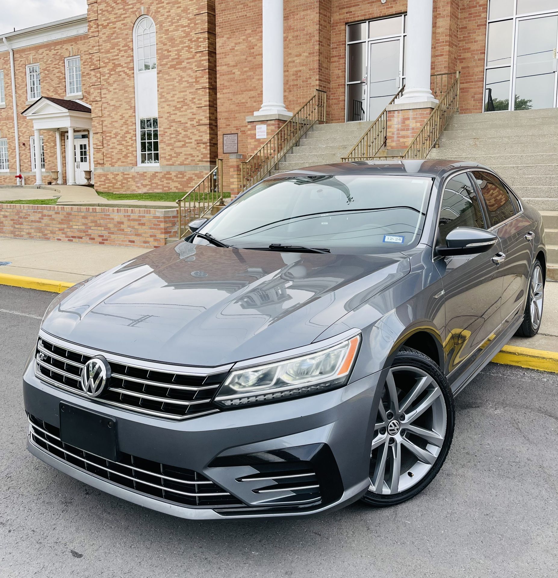 2016 Volkswagen Passat