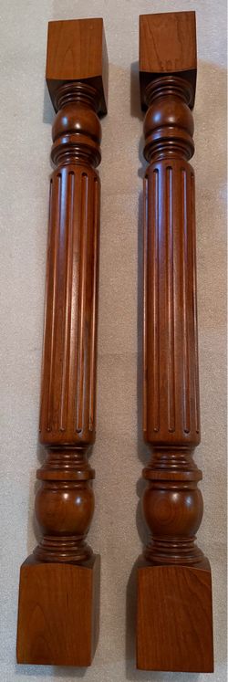 Turned legs
