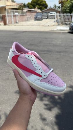 Travis Scott Tropical Pink (9.5)