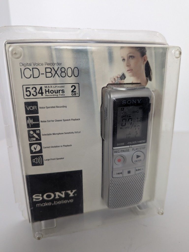 Sony ICD-BX800 2 GB Flash Memory Digital Voice Recorder (Silver) Over 500 Hrs