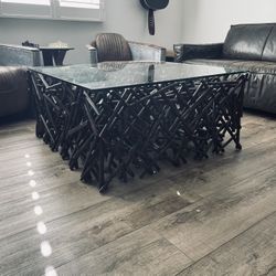 ZGallerie Wood Posts Stacked Collage Living Room Coffee Table with Thick Tempered Glass top Coffee Table, (38" x 38"x 18"). In Excellent Condition.