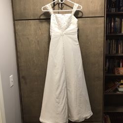White David’s Bridal Size: 14 Wedding/Prom/Dance Dress