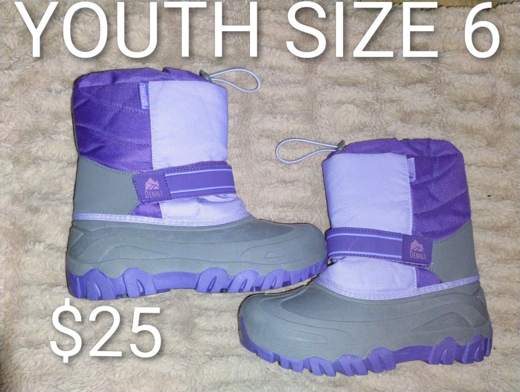 FIRM IN MERCED‼️BIG GIRLS BOOTS SIZE  6