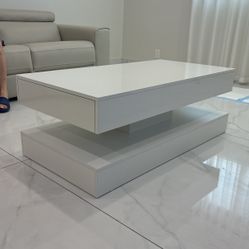 Floating Coffee Table 