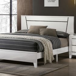 Beautiful White Bed High Gloss Finish With Glitter Filled Gaps Comes In Twin Full Queen Eastern King & Cal King No Boxspring Needed FinancingAvailable