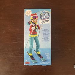 Elf On The Shelf “MagiFreez” Ski Set (Target Exclusive)