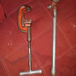 Old Ridgid Pipe Cutter And Threader