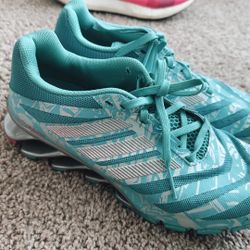 Adidas 7.5