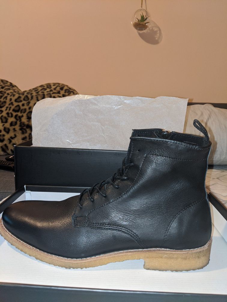 Genuine Leather Boots (Size 9)