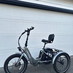 Lectric XP Trike Electric Folding Bike – ONLY 217 MILES – LIKE NEW Tricycle