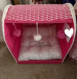 CUTE CAT HEART HUT WITH REMOVABLE PILLOW