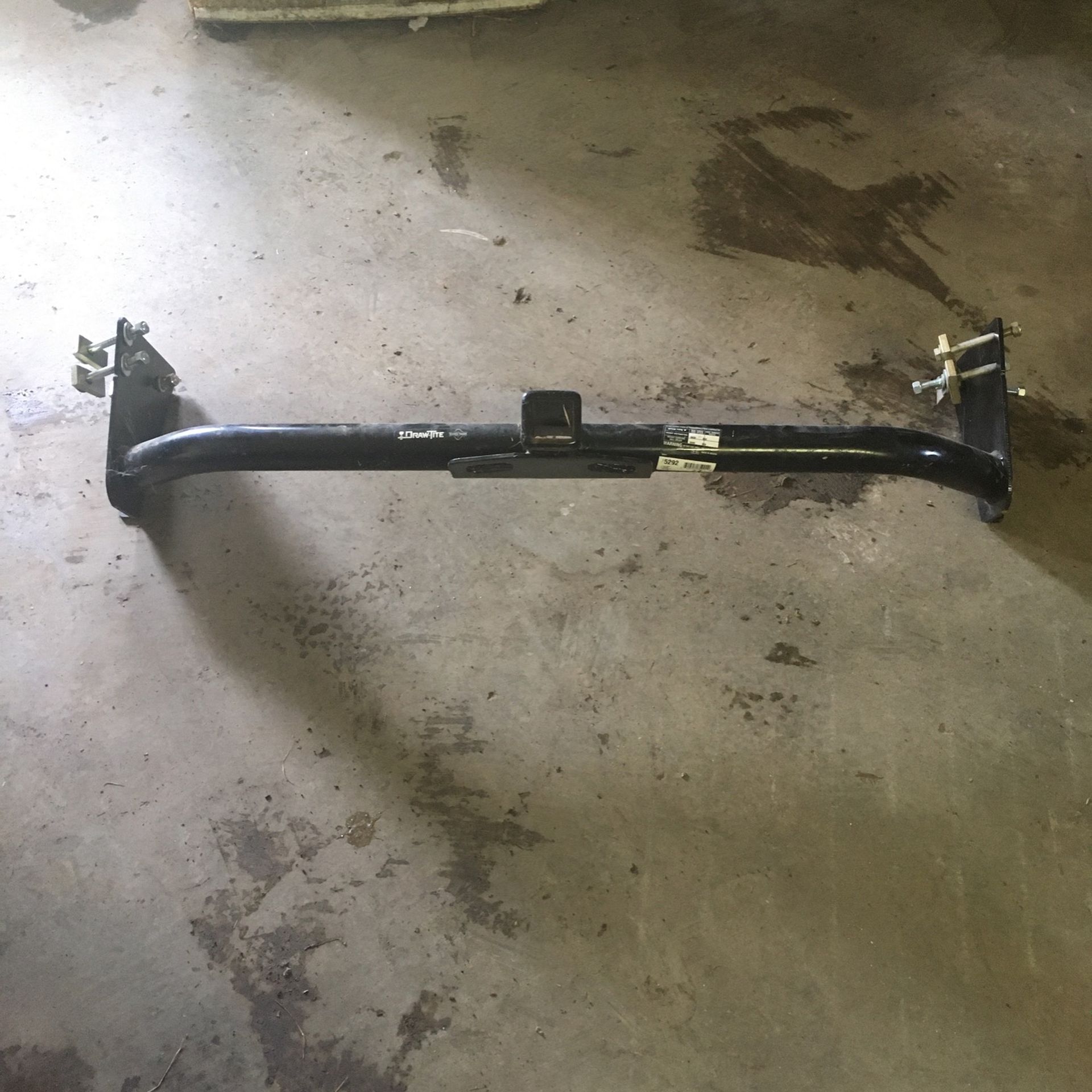 Brand New Hitch For 2004 Body Style Dodge Durango