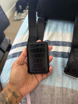 MagSafe wallet