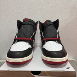 Nike Air Jordan 1 Retro OG High Black Toe Reimagined shoe DZ5485-106