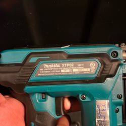 Makita Finish Nail 