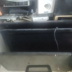 3 Tvs I Know 1 Worked Not Sure Of Other 2 All 3 For 50