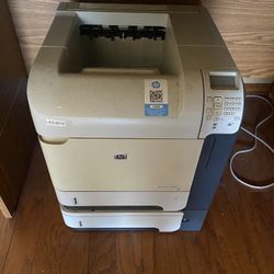 Double Tray HP Laserjet 4515x