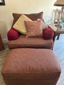 Comfy Oversized Burgundy Texture Chenille Chair with Ottoman