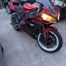 2007 Yamaha R1