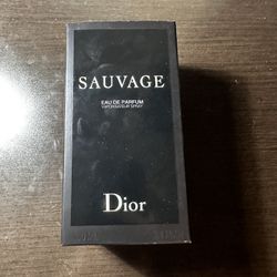 SAUVAGE DIOR cologne (100ml)