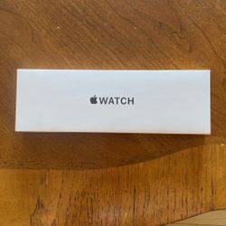 Apple Watch SE Gen 2 40 mm NEW in The Box