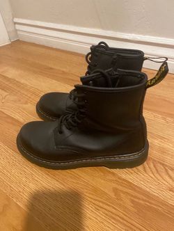 Dr martens unisex