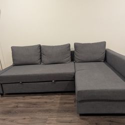 Couch (Sleeper Bed)