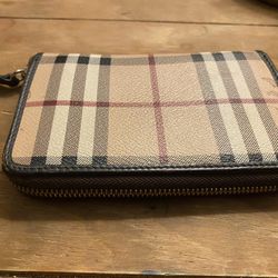 Authentic Burberry Zip Around Wallet