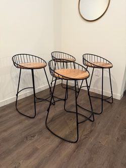 Set of 4 Metal Bar Stools with Wood Seats