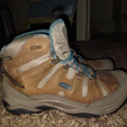 Keen Brand New  Water Proof 