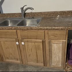 Sink Base Cabinet in Unfinished Oak